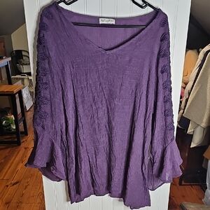 Vintage Rose Purple V-Neck Tunic with Lace-Trim Sleeves